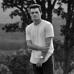 Meet your Posher, Max